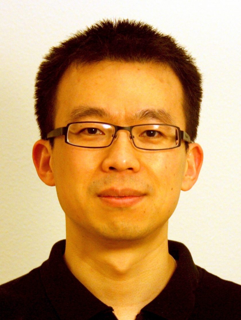 Hongtao Xu Headshot