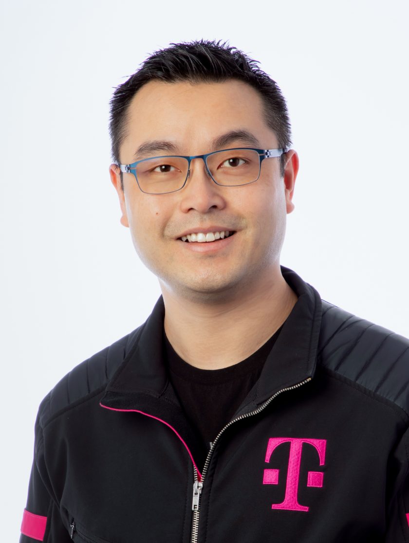 Kevin Lau Headshot