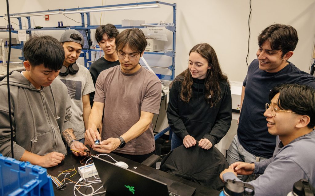 Undergraduate students in the ENGINE capstone course working on their final project together