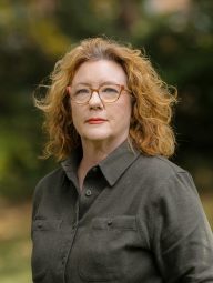 Rebecca Carlson Headshot