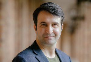 Hossein Naghavi headshot