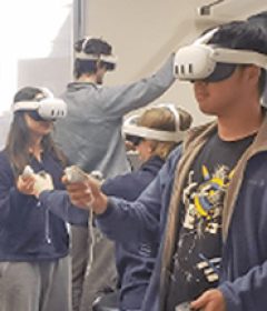 UW ECE introduces virtual reality training for students to help fill crucial semiconductor jobs Thumbnail
